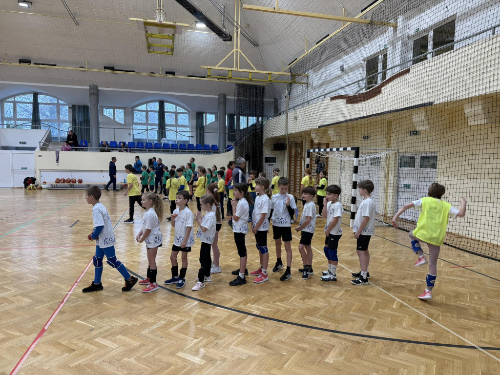 597894272_1377292870851853_1868502116682850084_n